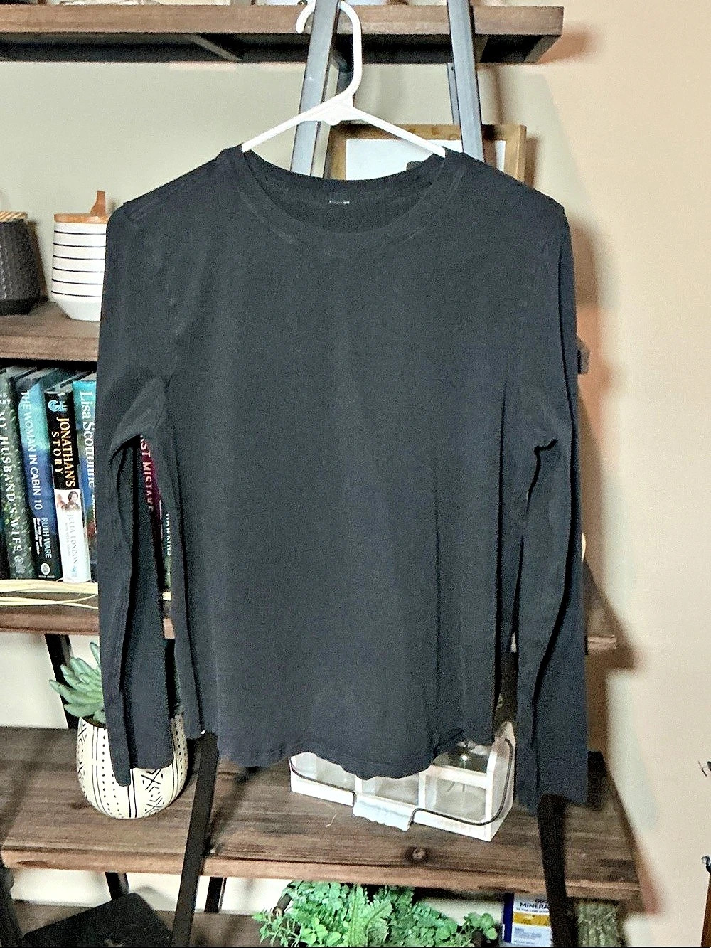 lululemon Long-Sleeve Tee Black